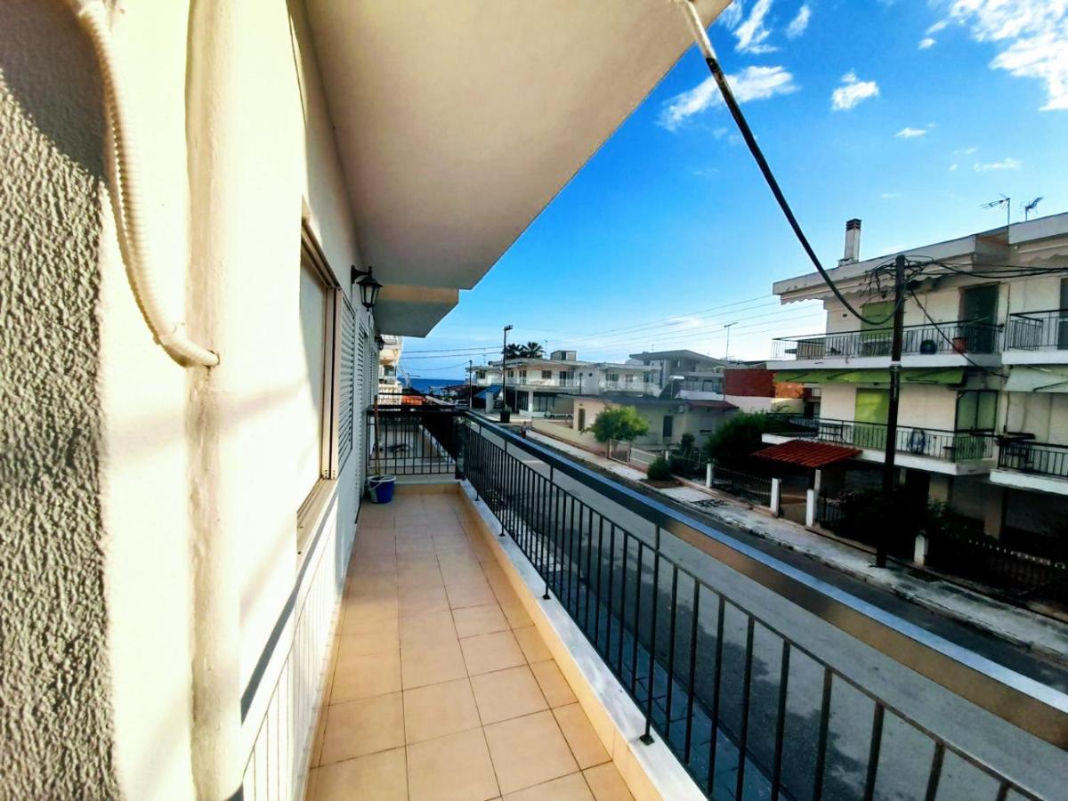 Villa California Paralia Dionysiou Exterior foto