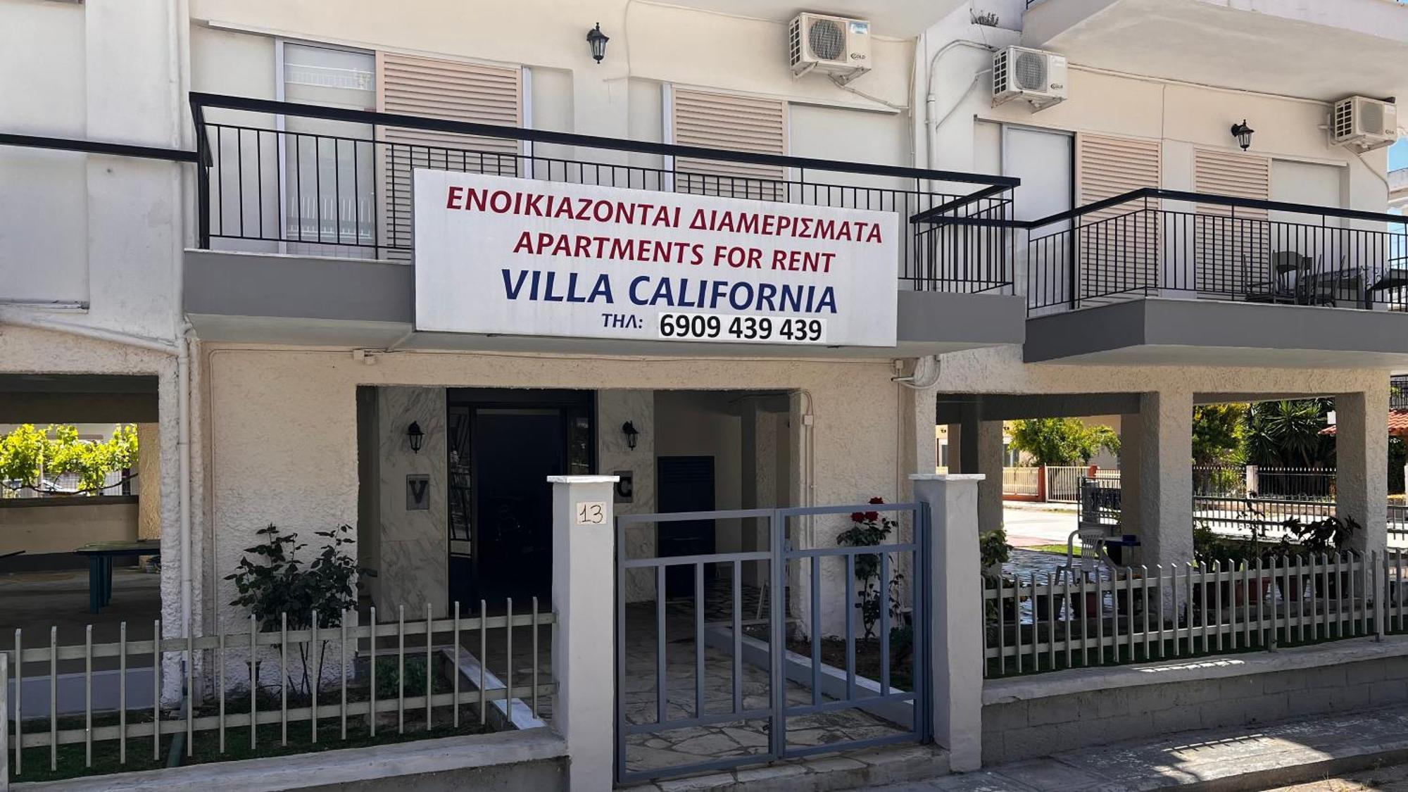 Villa California Paralia Dionysiou Exterior foto
